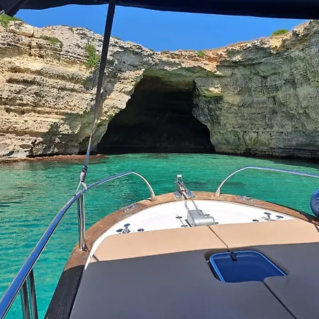 Ancora Del Sud Отранто