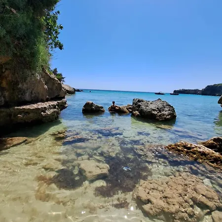 Ancora Del Sud فندق مبيت وإفطار 4*