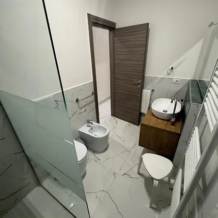 Ancora Del Sud فندق مبيت وإفطار 4*